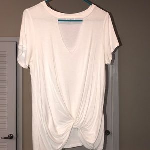Cut out, knitted t-shirt in great condition.